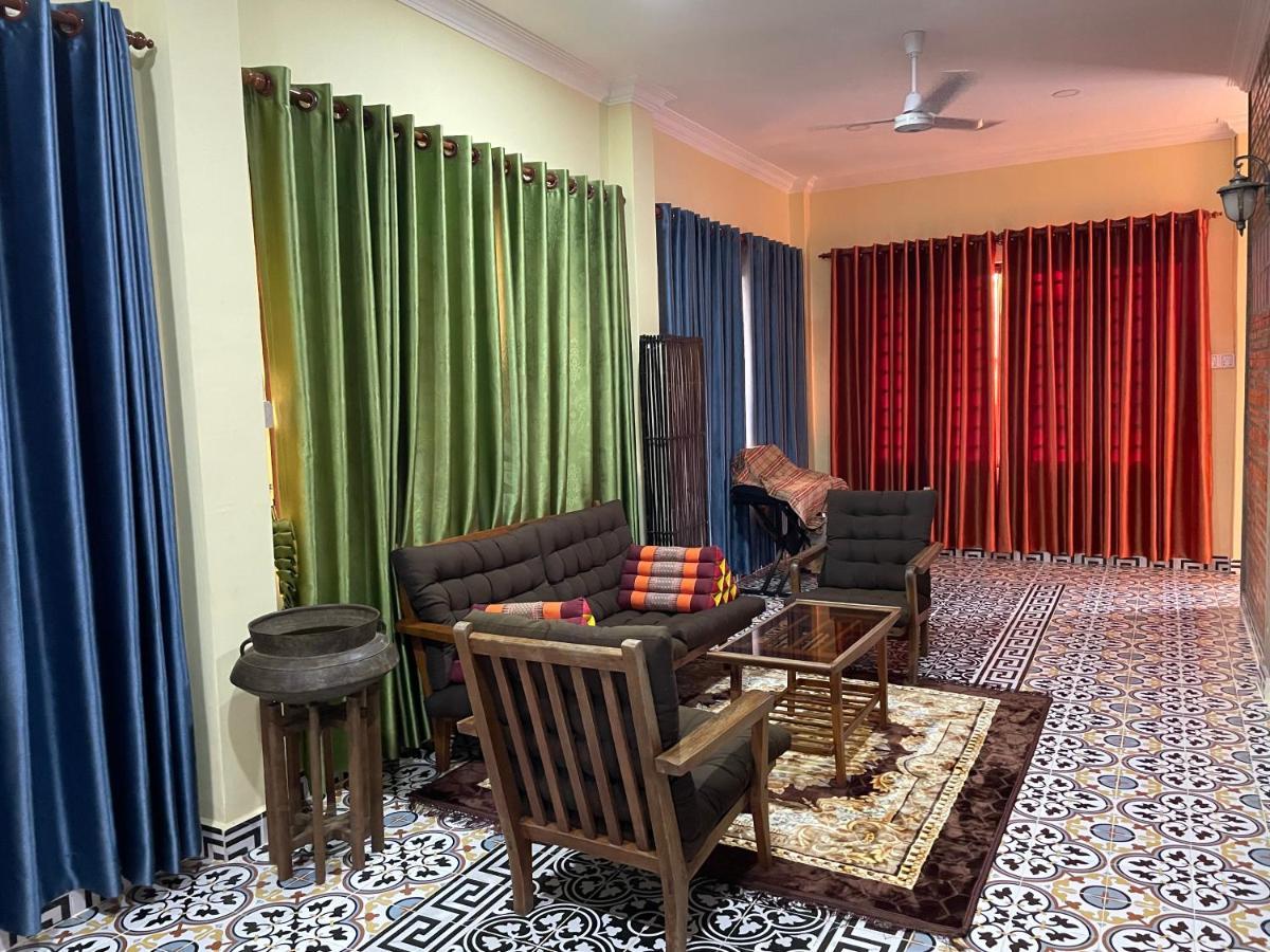 פנום פן Silk Island Homestay מראה חיצוני תמונה